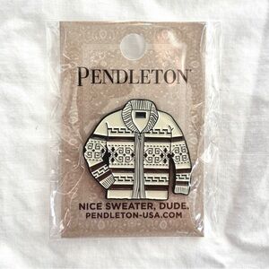 Pendleton Nice Sweater, Dude enamel pin Westerley Big Lebowski NIP